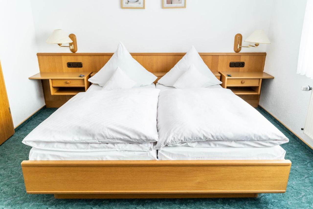 Hotel Rieder Wiesemscheid Ngoại thất bức ảnh
